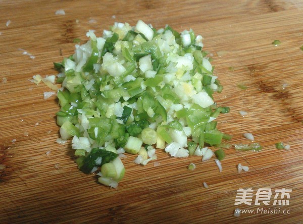 Steamed Abalone with Garlic Vermicelli recipe