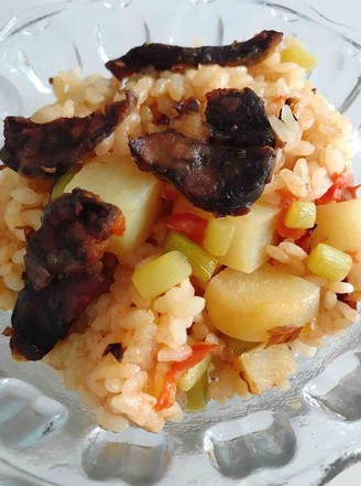 Sausage and Potato Stew Rice (improved Version of The Net Red Rice)