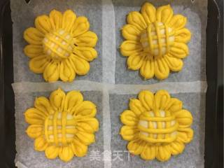 #aca Fourth Session Baking Contest# Making Erotic and Energetic Sunflower Bread recipe