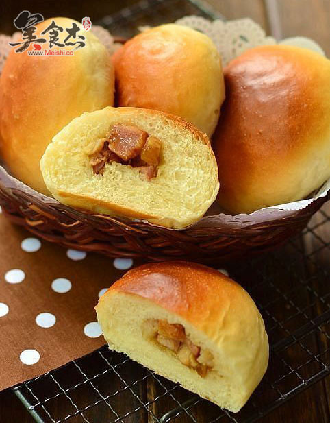 Barbecued Pork Meal Buns recipe