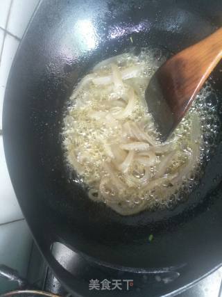 Fried Konjac Shreds with Pickled Cabbage recipe
