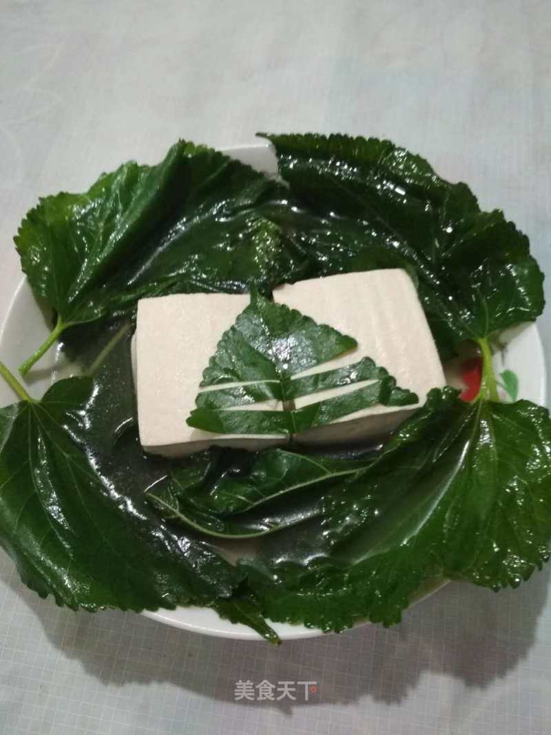 Tofu with Mulberry Leaves recipe