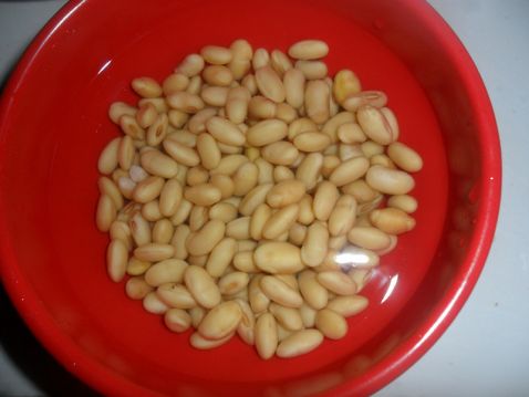 Celery Mixed with Soybeans and Peanuts recipe