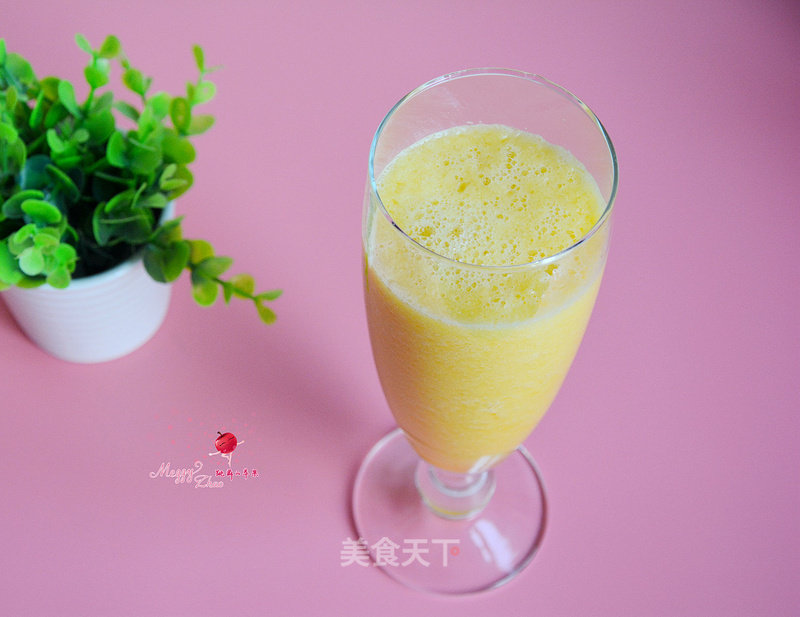 Cantaloupe Orange Pear Juice recipe