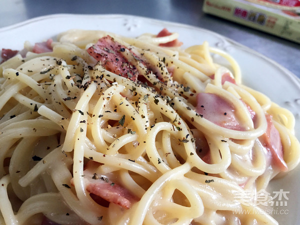 Creamy Bacon Pasta (lazy Version) recipe