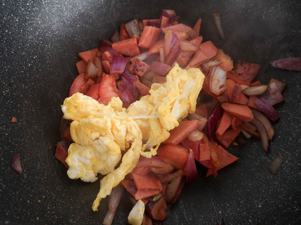 Home-style Fried Rice Noodles recipe