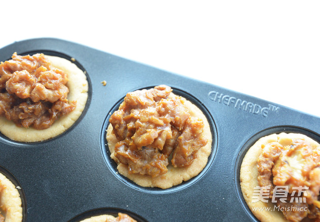 Mini Caramel Walnut Tart recipe