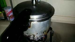 Seaweed Pork Ribs Soup recipe