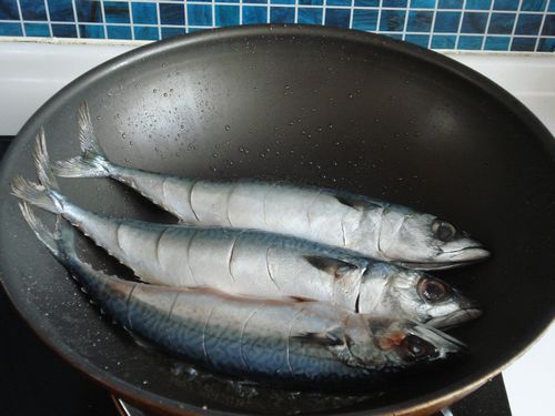 Braised Mackerel in Soy Sauce recipe