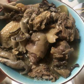 Chicken Stewed with Mushrooms recipe