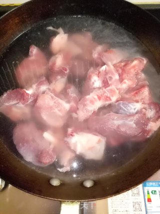 Stewed Pork Ribs with Cordyceps Flower recipe