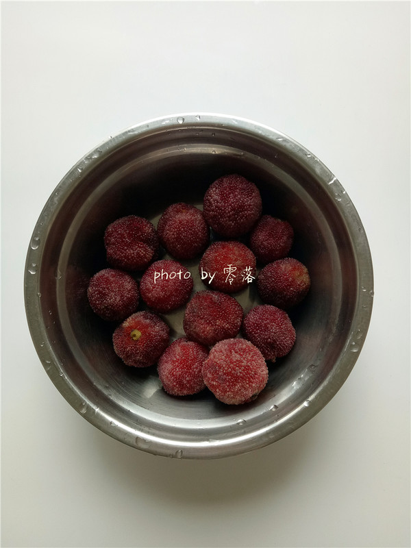 Sweet and Sour Bayberry Juice recipe