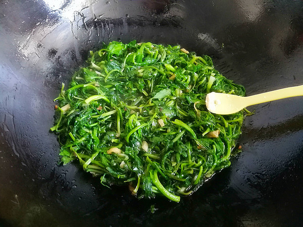 Stir-fried Shepherd's Purse recipe