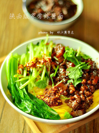 Shaanxi Version of Homemade Fried Noodles