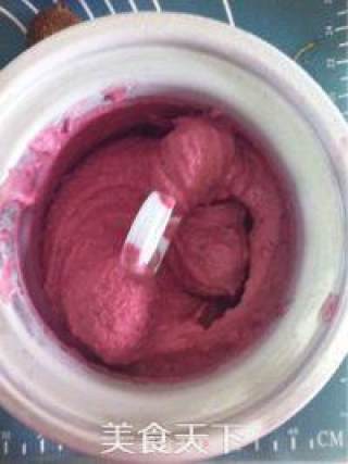 Raspberry Yogurt Ice Cream recipe