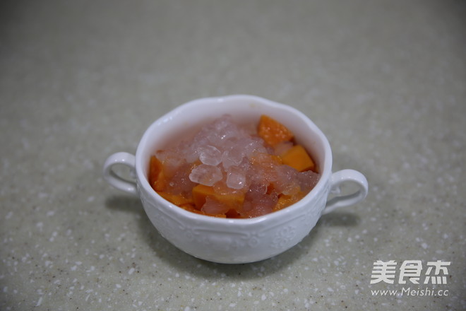 Stewed Hashima with Papaya Milk recipe