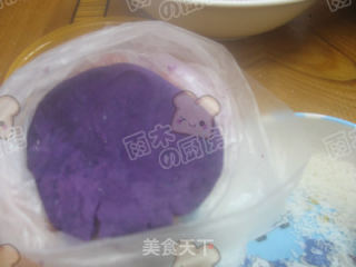 Berry Core Purple Sweet Potato Ball recipe