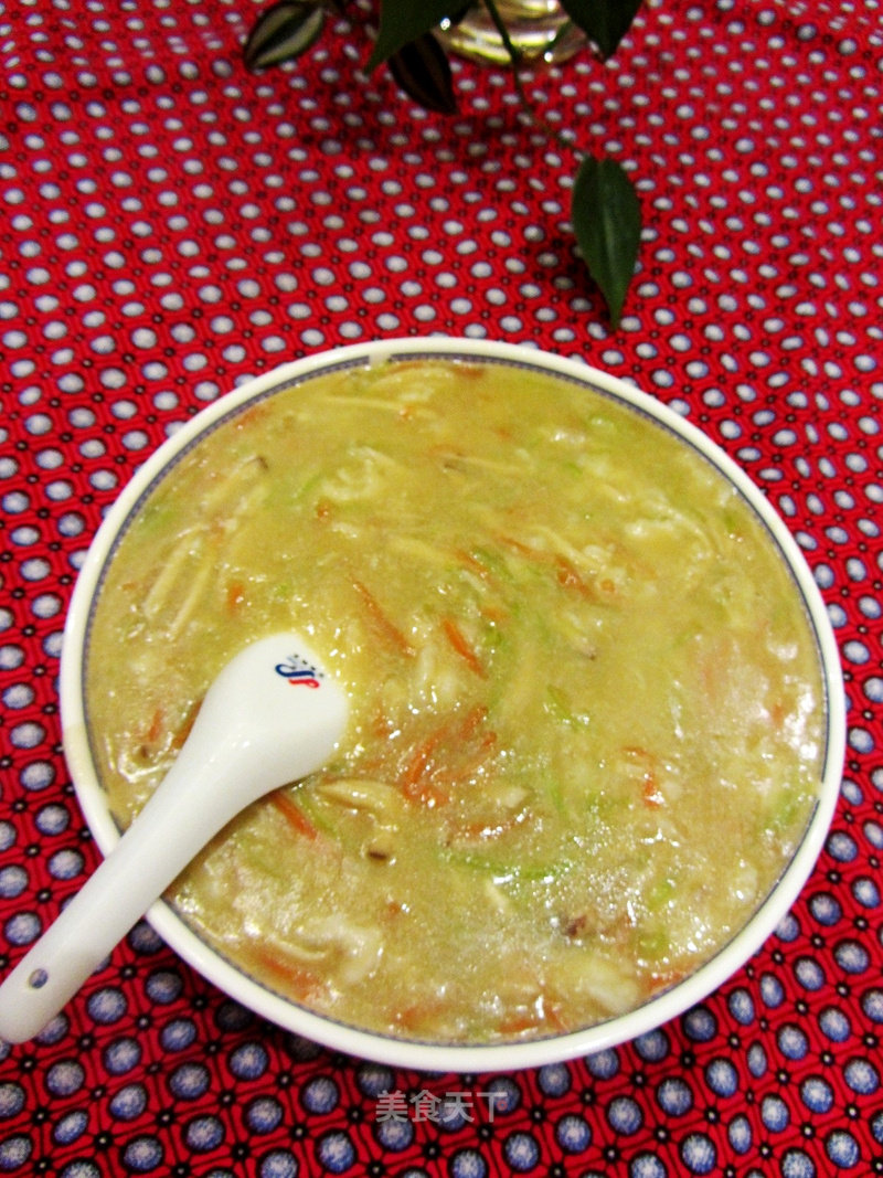 Seasonal Vegetable Soup with Pleurotus Mushroom, Long Liyu, and Fish for All Ages recipe