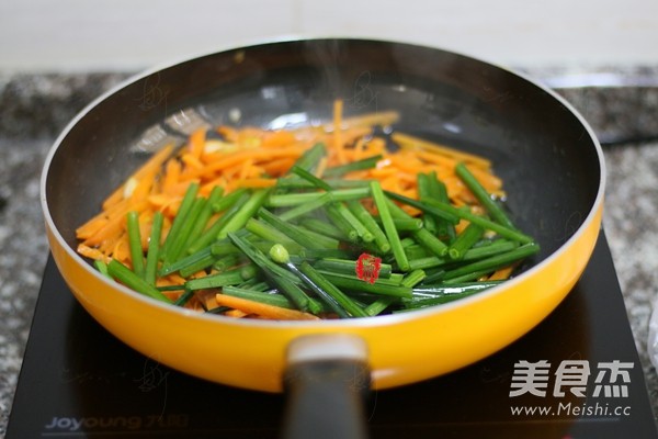 Quick Hand Fried Three Silk recipe