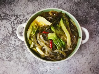Stewed Potato Powder with Kelp Lettuce recipe
