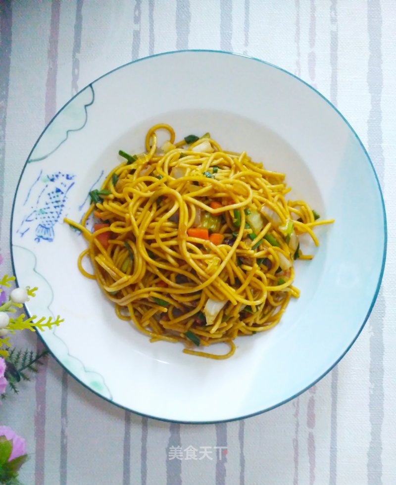 Stir-fried Soy Noodles with Mixed Vegetables recipe