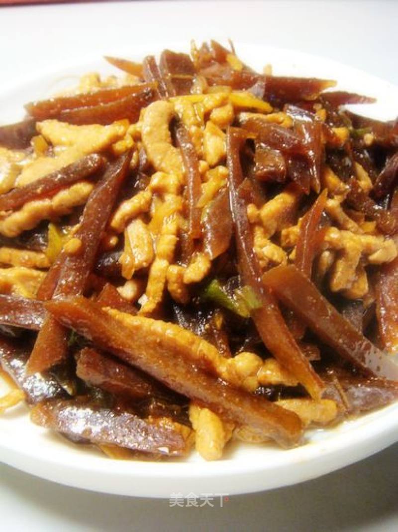 Stir-fried Shredded Pork with Rose Head Vegetables recipe