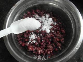 Homemade Honey Red Beans recipe