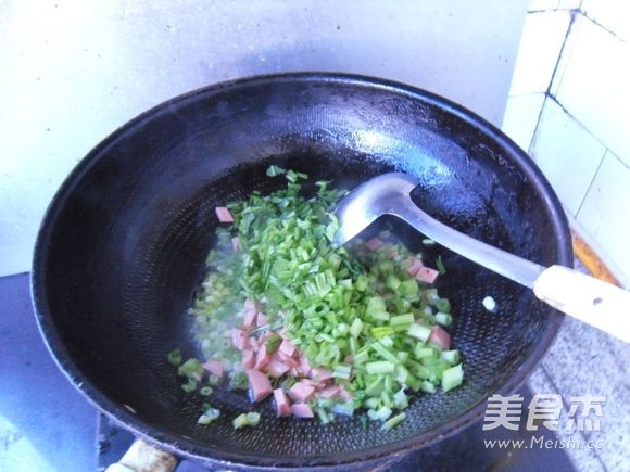 Fried Rice with Spinach Stalks recipe