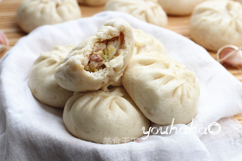 Chinese Cabbage and Pork Buns recipe