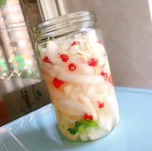 Hot and Sour Crispy Pickled Radish Sticks recipe