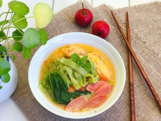 Hand-rolled Noodles with Spinach and Egg recipe