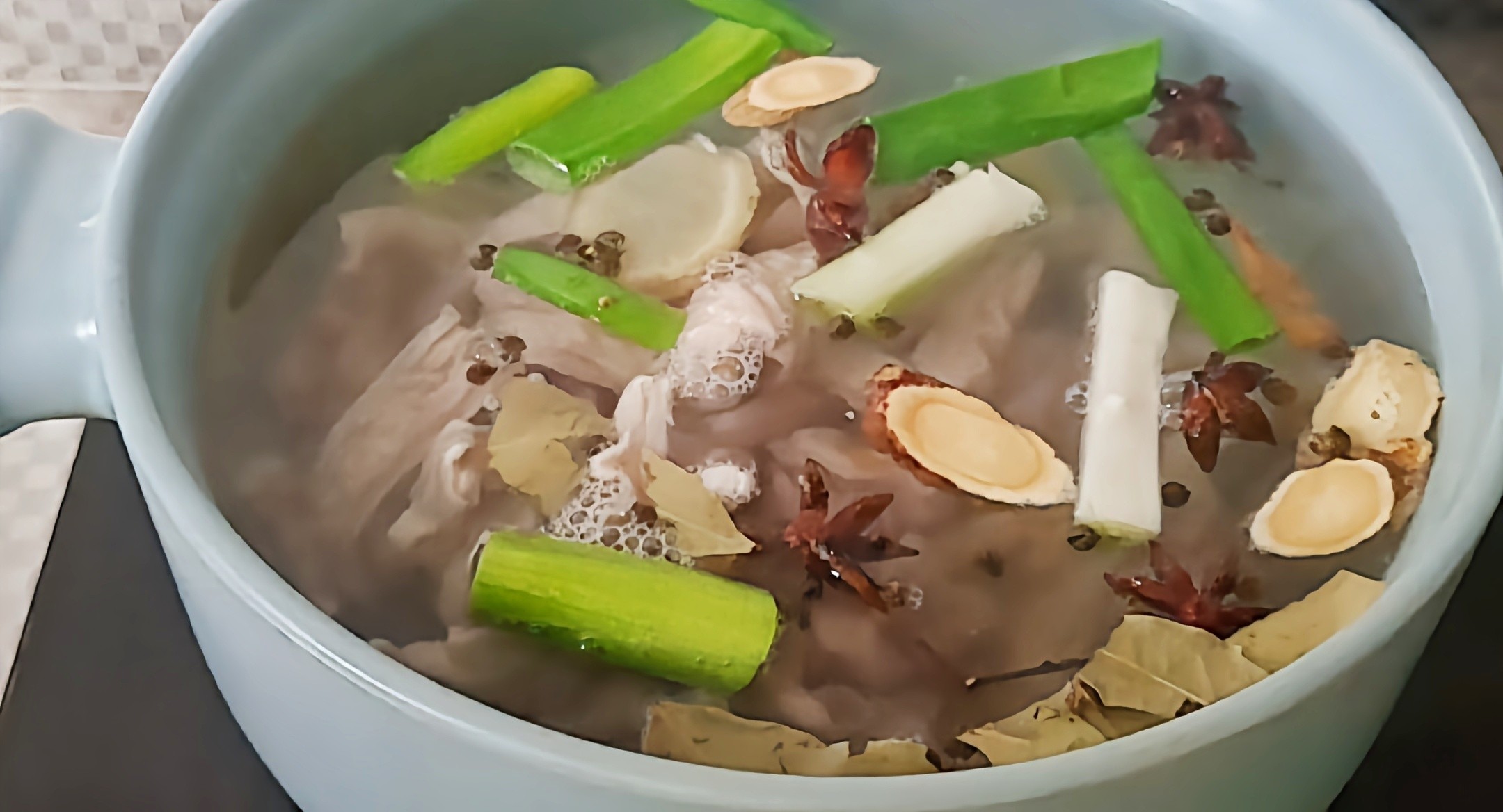 #冬至大如年# A Bowl of Pork Belly Soup in Winter to Warm The Body and Stomach~ recipe