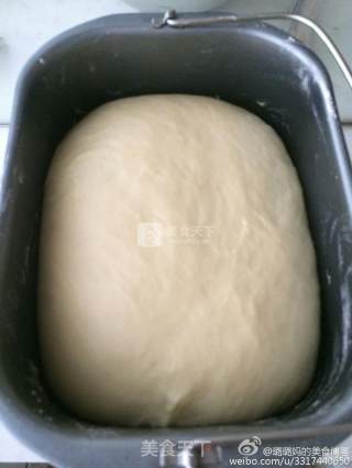 #新良首第节烤大赛# Huahaoyueyuanzhi—flower Bread Hamburger recipe