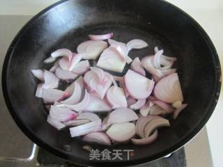 Stir-fried Shredded Eel with Green Pepper and Onion recipe