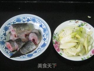 Spring Bamboo Shoots Black Fish Soup recipe