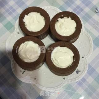 High-value Cocoa Cream Fruit Cake Cup recipe