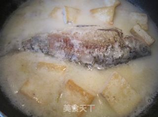 Ji "crucian" Xiang "fragrant" Ruyi recipe