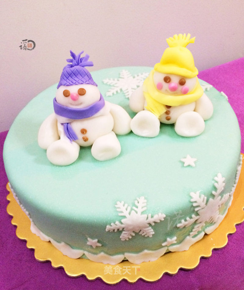 Snow Doll Fondant Cake