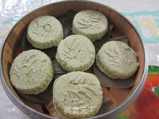 Fragrant Wormwood Cake recipe