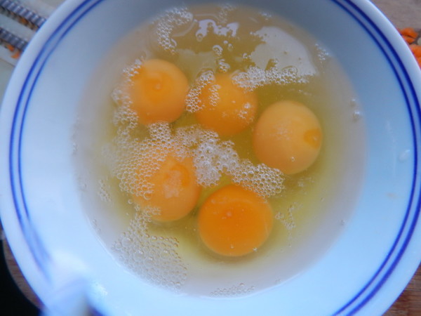 Breakfast Egg Fried Noodles recipe