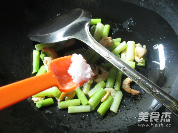 Kaiyang Fried Asparagus recipe