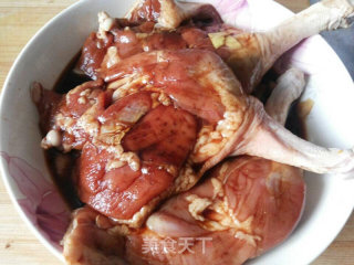 Duck Legs with Spiced Sauce recipe