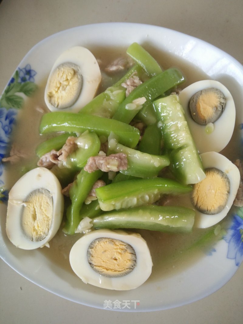Stir-fried Loofah with Lean Pork recipe
