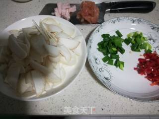 Fried Pork with Pleurotus Eryngii recipe