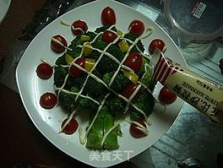 [trial Report of Chobe Series Products] Christmas Tree Salad recipe