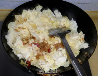 Stir-fried Cabbage with Oil Residue recipe