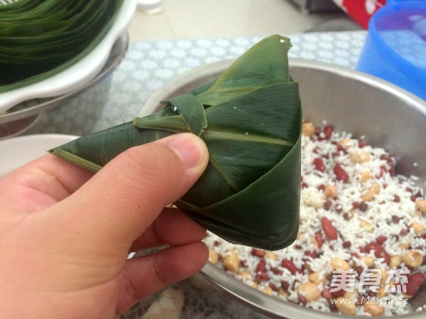 Meat and Vegetarian Eight Treasure Rice Dumplings recipe