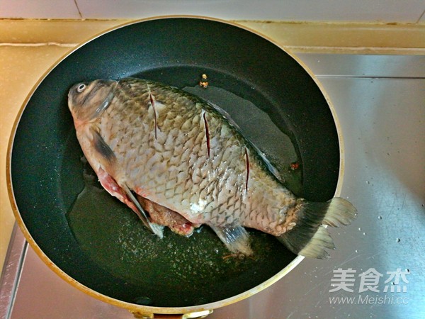 Braised Crucian Carp recipe