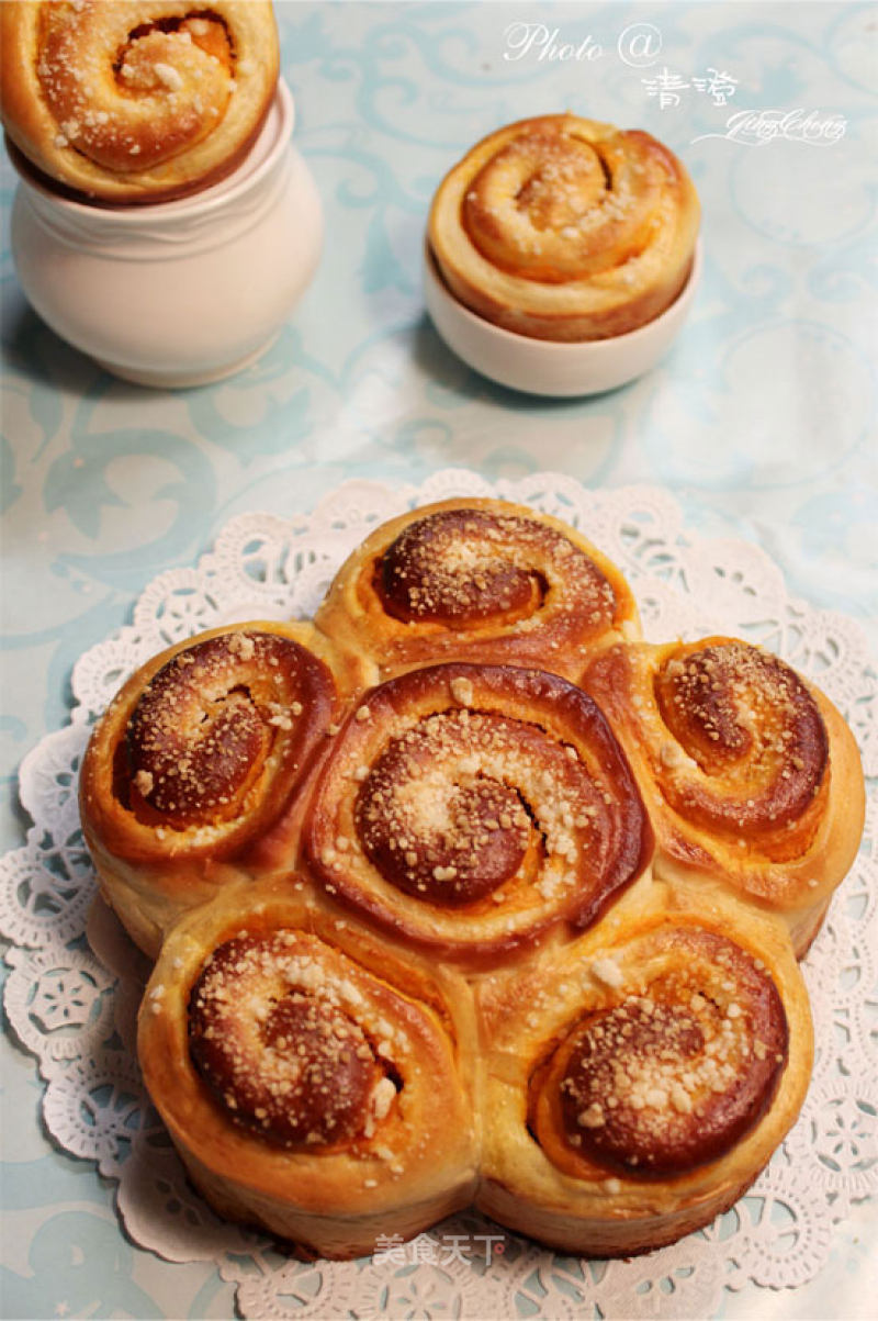 Sweet Potato Flower Shaped Bread recipe