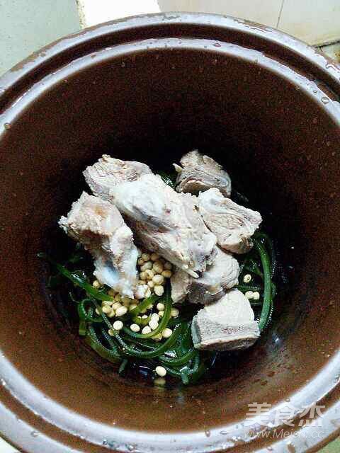 Soy Kelp Bone Soup recipe